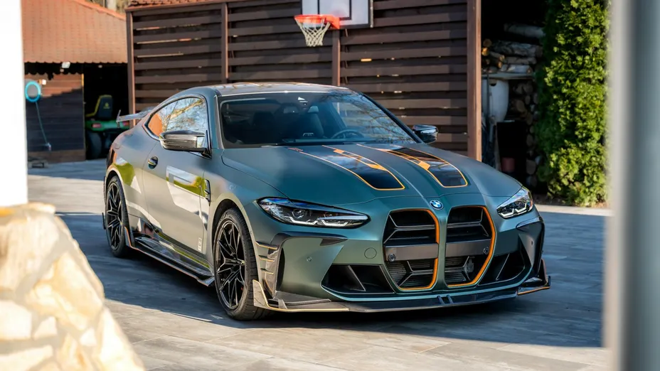 BMW M4 -