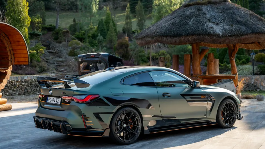 BMW M4 -