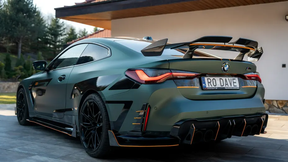 BMW M4 -