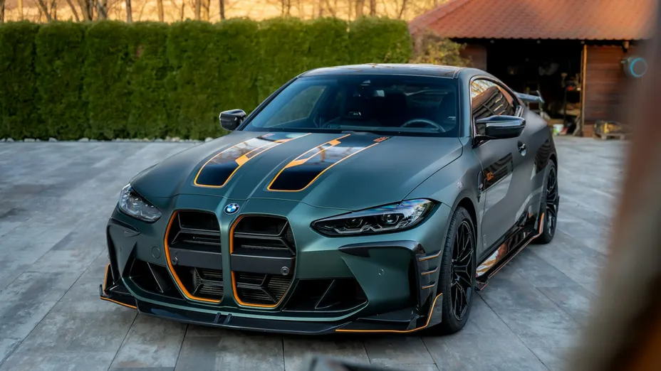 BMW M4 -