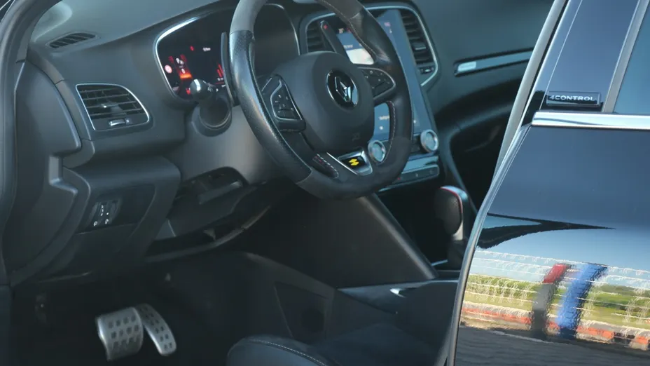 RENAULT Megane -