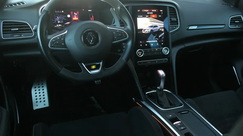 RENAULT Megane -