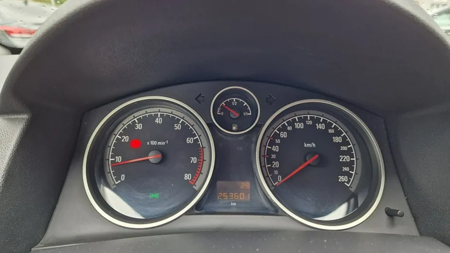 OPEL Astra -
