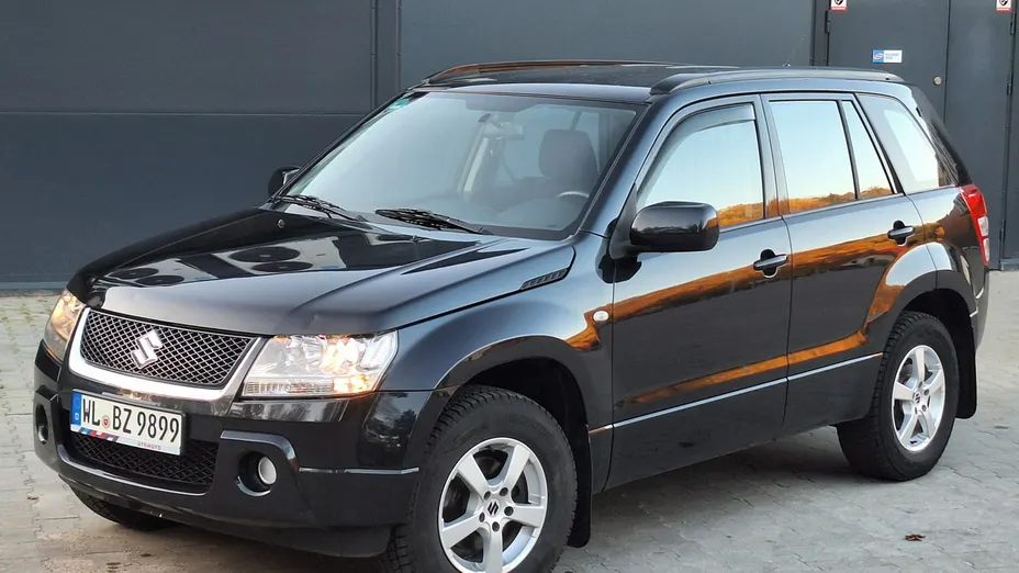 SUZUKI Grand Vitara -
