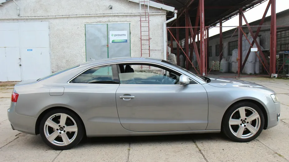 AUDI A5 -