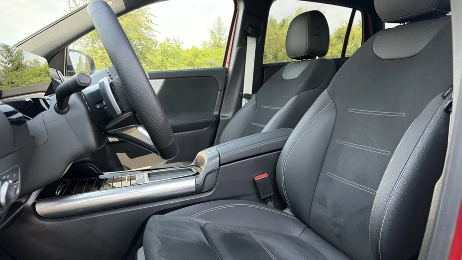 MERCEDES-BENZ GLA GLA 200 mHEV AMG Line 7G-DCT