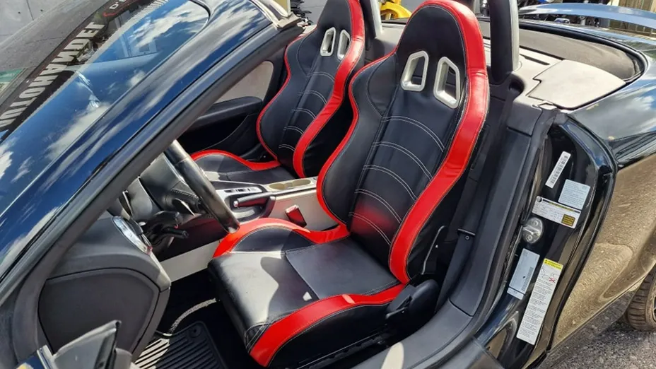 AUDI TT -