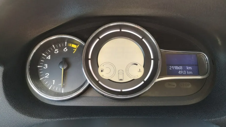 RENAULT Megane -