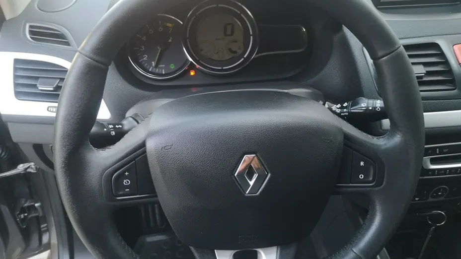RENAULT Megane -