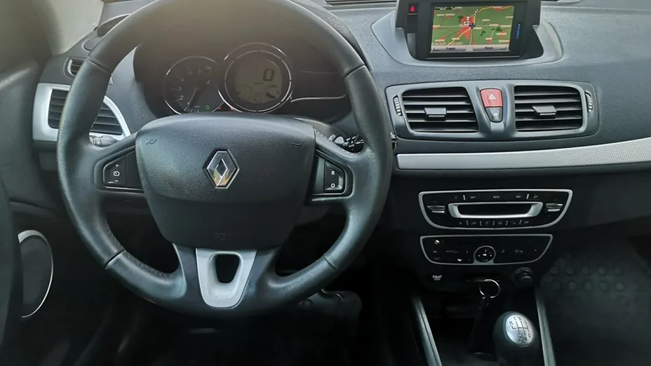 RENAULT Megane -