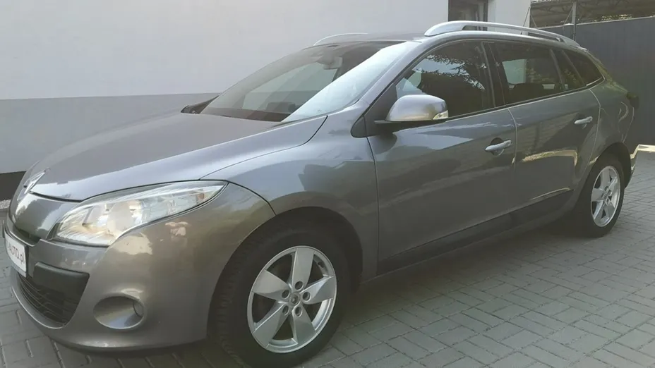 RENAULT Megane -
