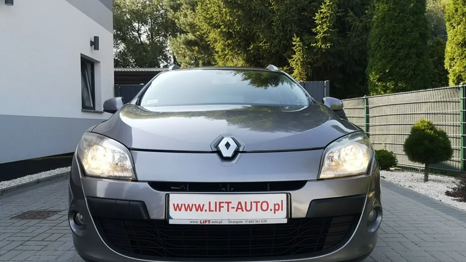 RENAULT Megane -