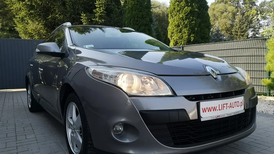 RENAULT Megane -