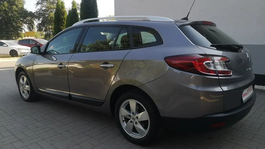 RENAULT Megane -