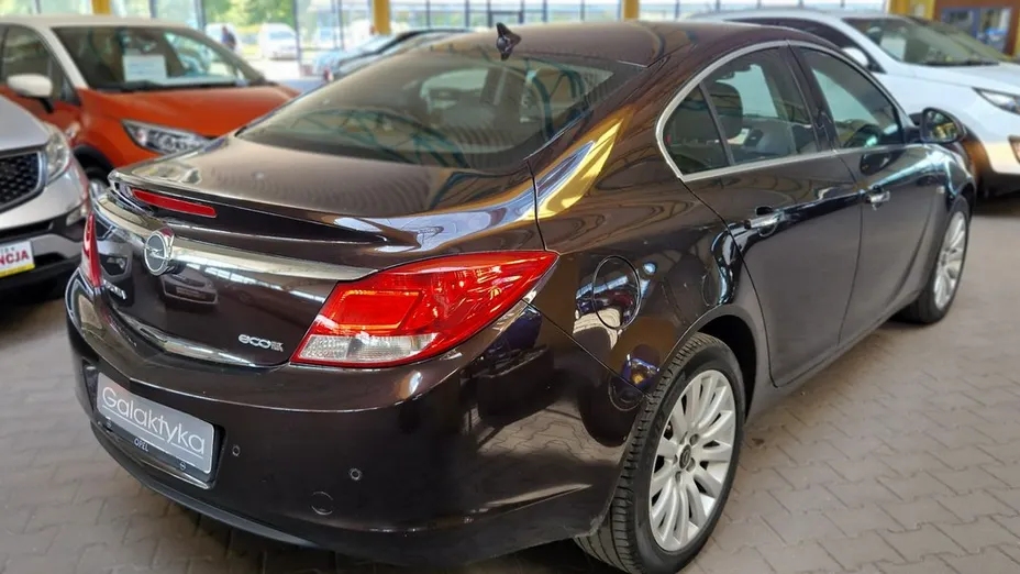 OPEL Insignia -