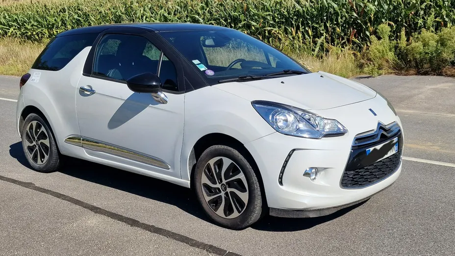 CITROEN DS3 -