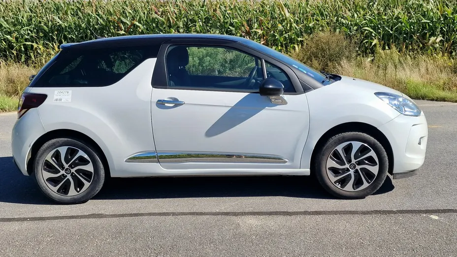CITROEN DS3 -