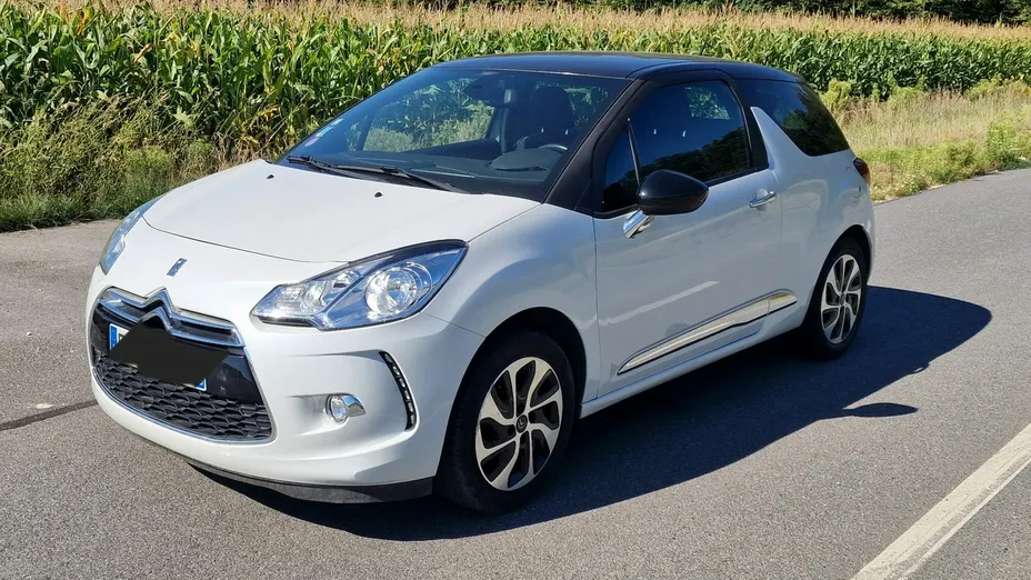 CITROEN DS3 -