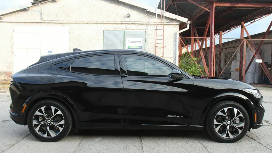 FORD Mustang Mach-E -