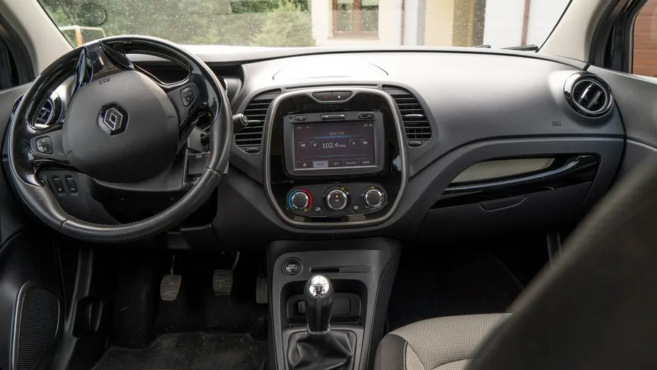 RENAULT Captur -