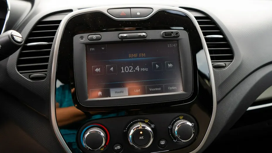 RENAULT Captur -