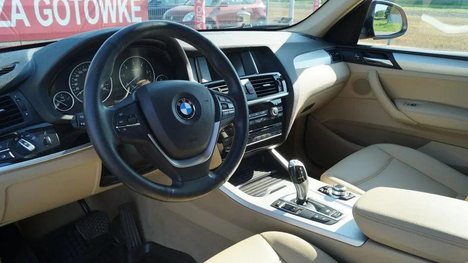BMW X3 -