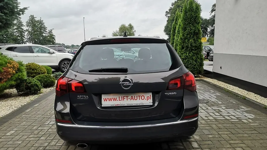 OPEL Astra -