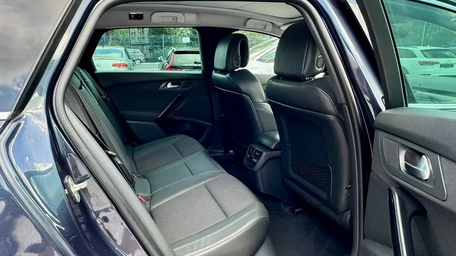 PEUGEOT 508 -