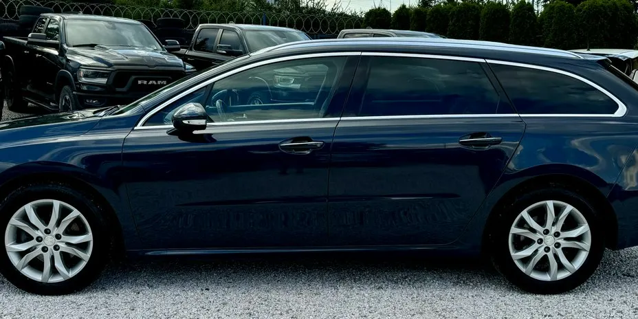 PEUGEOT 508 -