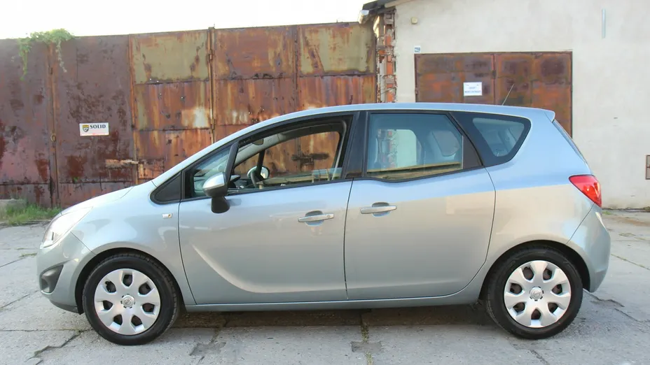 OPEL Meriva -