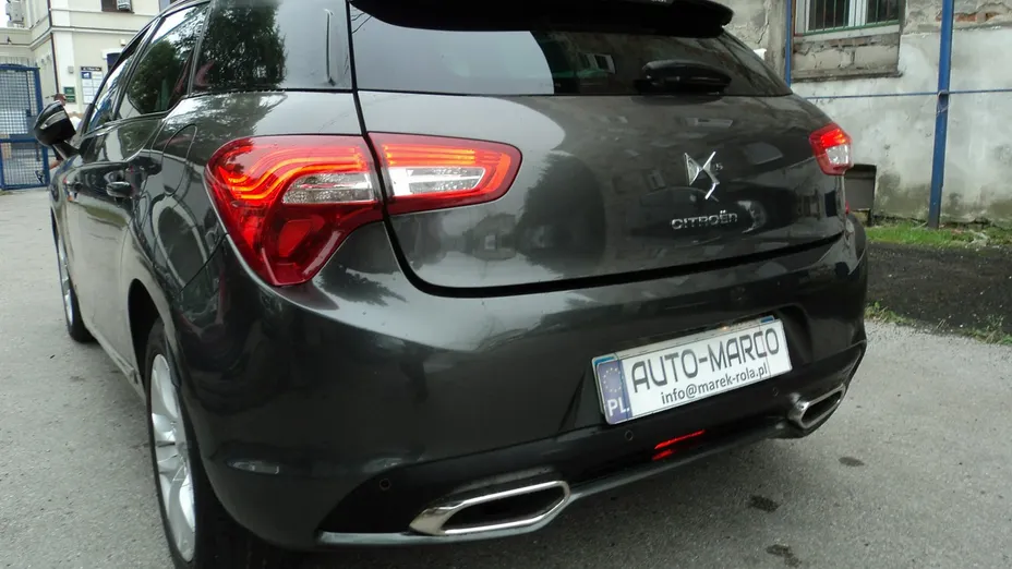 CITROEN DS5 -