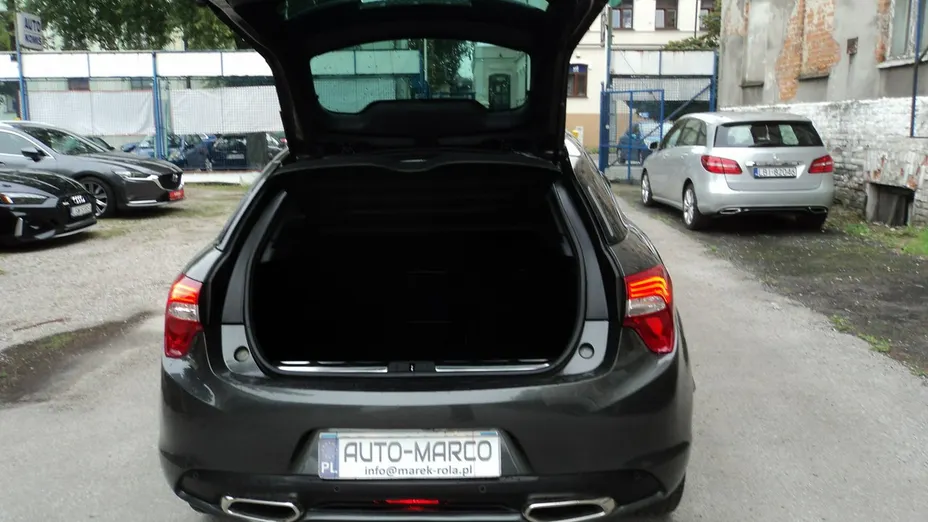 CITROEN DS5 -