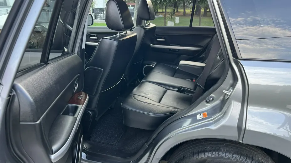 SUZUKI Grand Vitara -