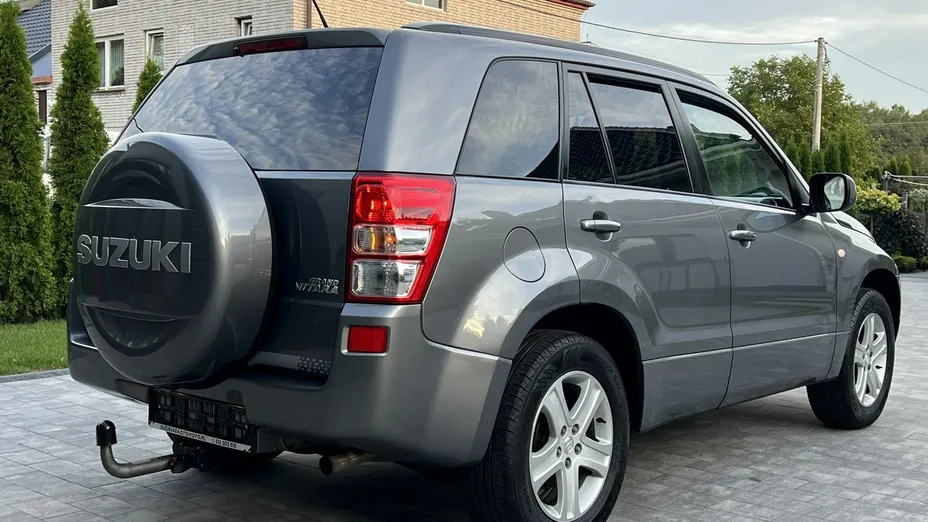 SUZUKI Grand Vitara -