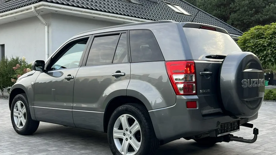 SUZUKI Grand Vitara -