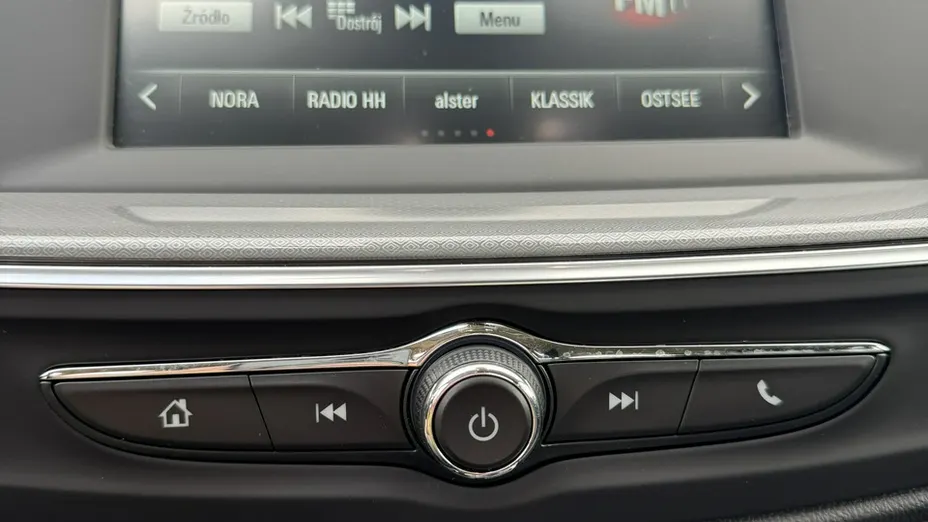 OPEL Insignia -
