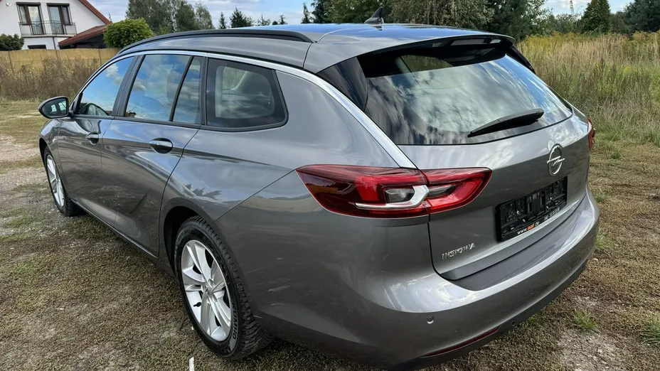 OPEL Insignia -