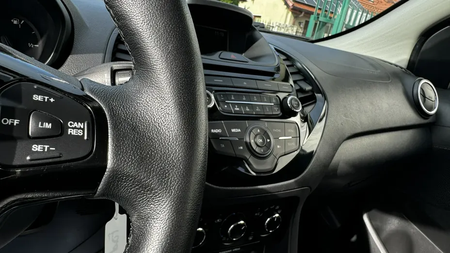 FORD Ka+ -