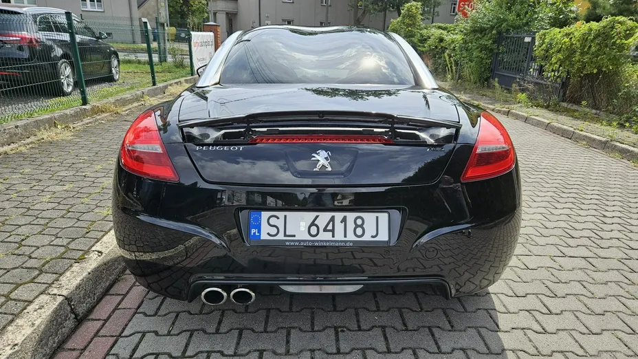 PEUGEOT RCZ -
