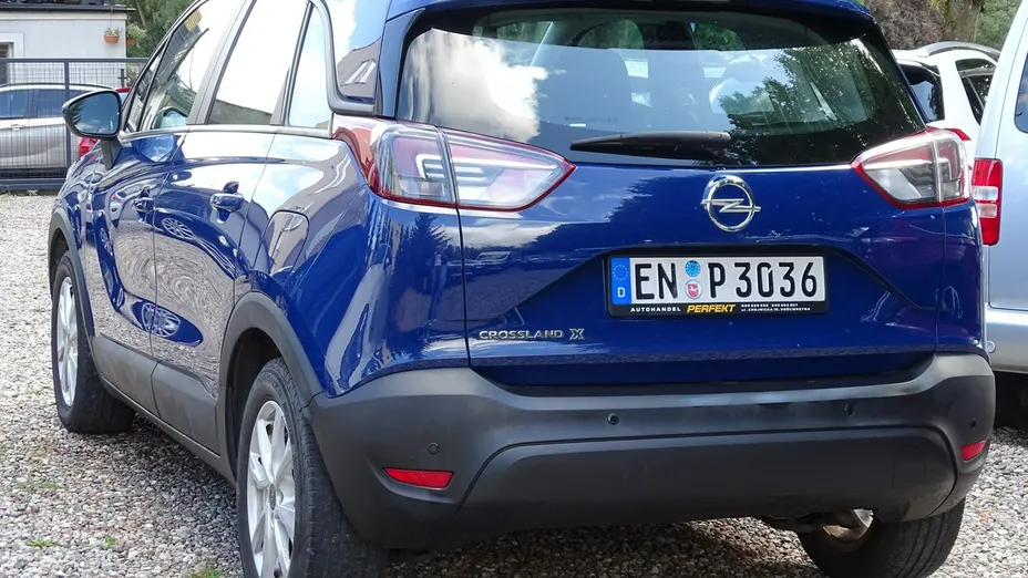 OPEL Crossland X -