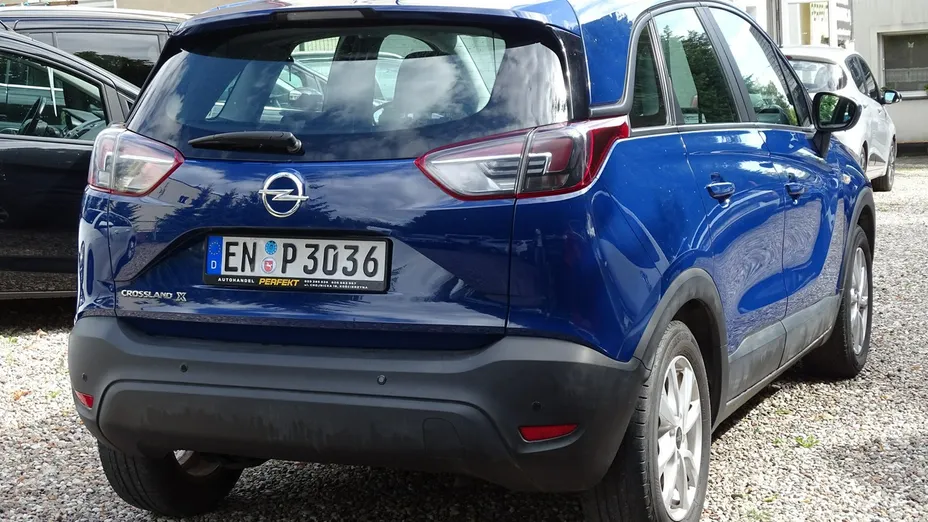 OPEL Crossland X -
