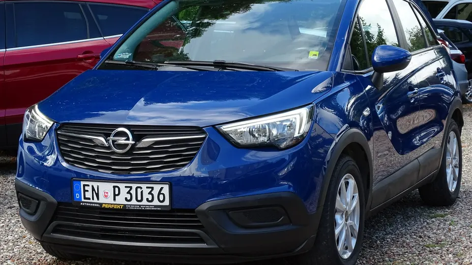 OPEL Crossland X -
