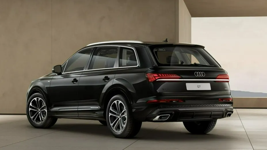 AUDI Q7 -