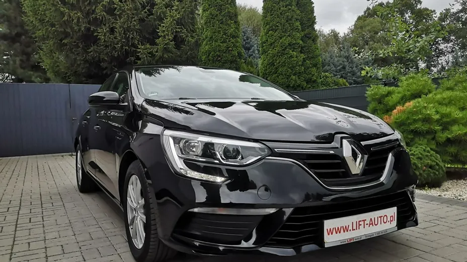 RENAULT Megane -