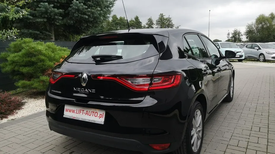 RENAULT Megane -