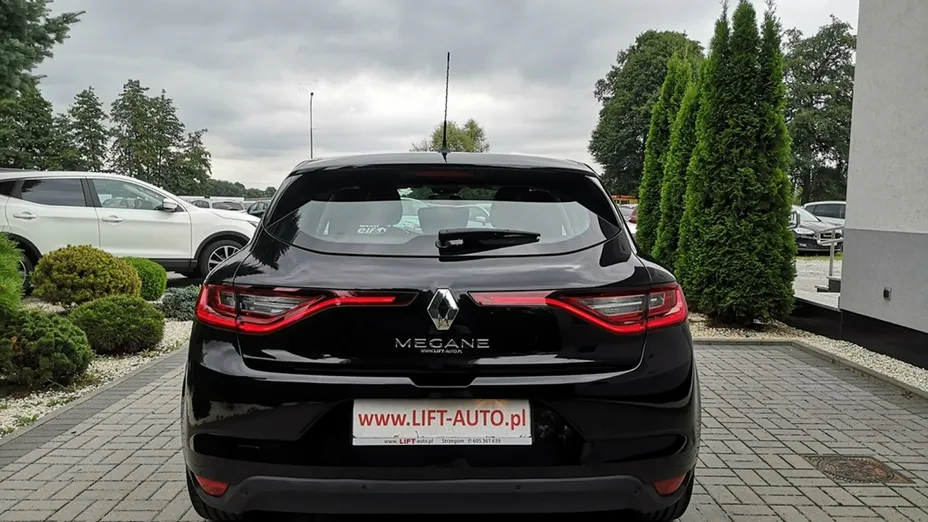 RENAULT Megane -