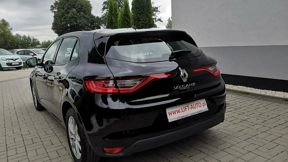 RENAULT Megane -