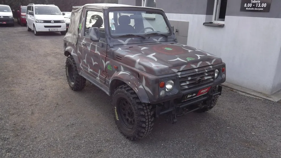SUZUKI Samurai -
