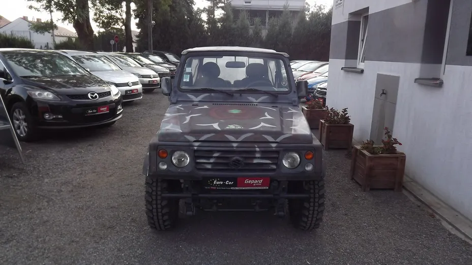 SUZUKI Samurai -