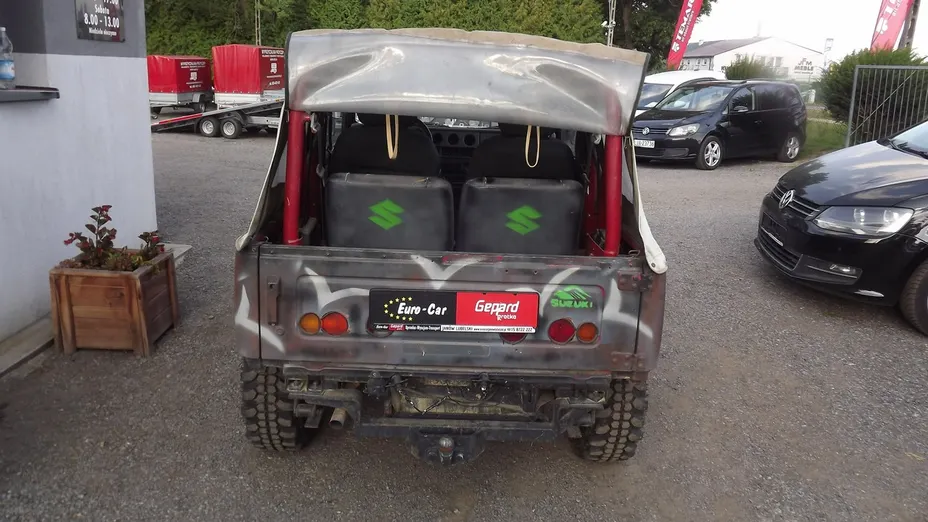 SUZUKI Samurai -